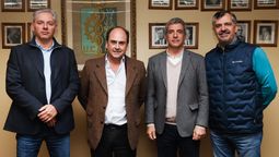 El director deMinería de la Provincia, Jerónimo Shantal; el CEO de la empresa estatal Impulsa Mendoza, Emilio Guiñazú; el presidente de la CECIM, Dalmiro Barbeito; el gerente de proyectos de Impulsa Mendoza, Raúl Robles y Gerardo Fernández, vicepresidente segundo de CECIM.