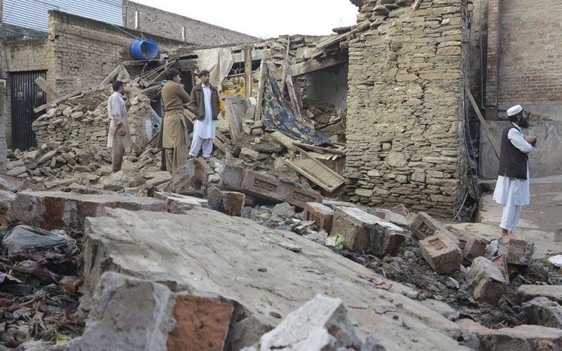 Pakistán elevó a cinco la cifra de muertos por terremoto