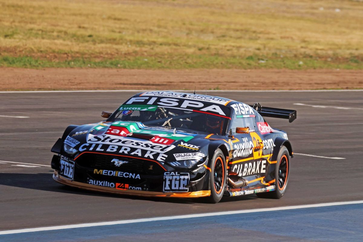 Juli&aacute;n Santero result&oacute; 2&deg; en su serie y 7&deg; en la final, lo que lo dej&oacute; matem&aacute;ticamente sin chances de pelearle el campeonato de Turismo Carretera a Agust&iacute;n Canapino.