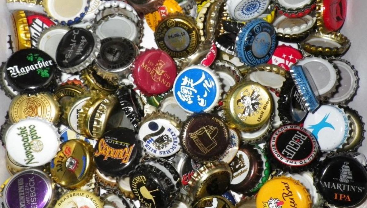Recicla las chapas de cerveza y crea estos divertidos objetos de decoración