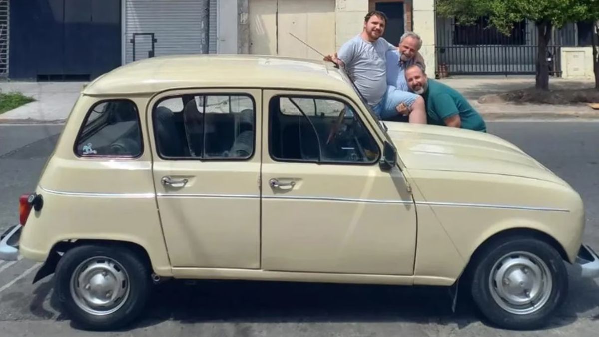 Le robaron el auto hace 30 años y su hijo le hizo el mejor regalo de su vida