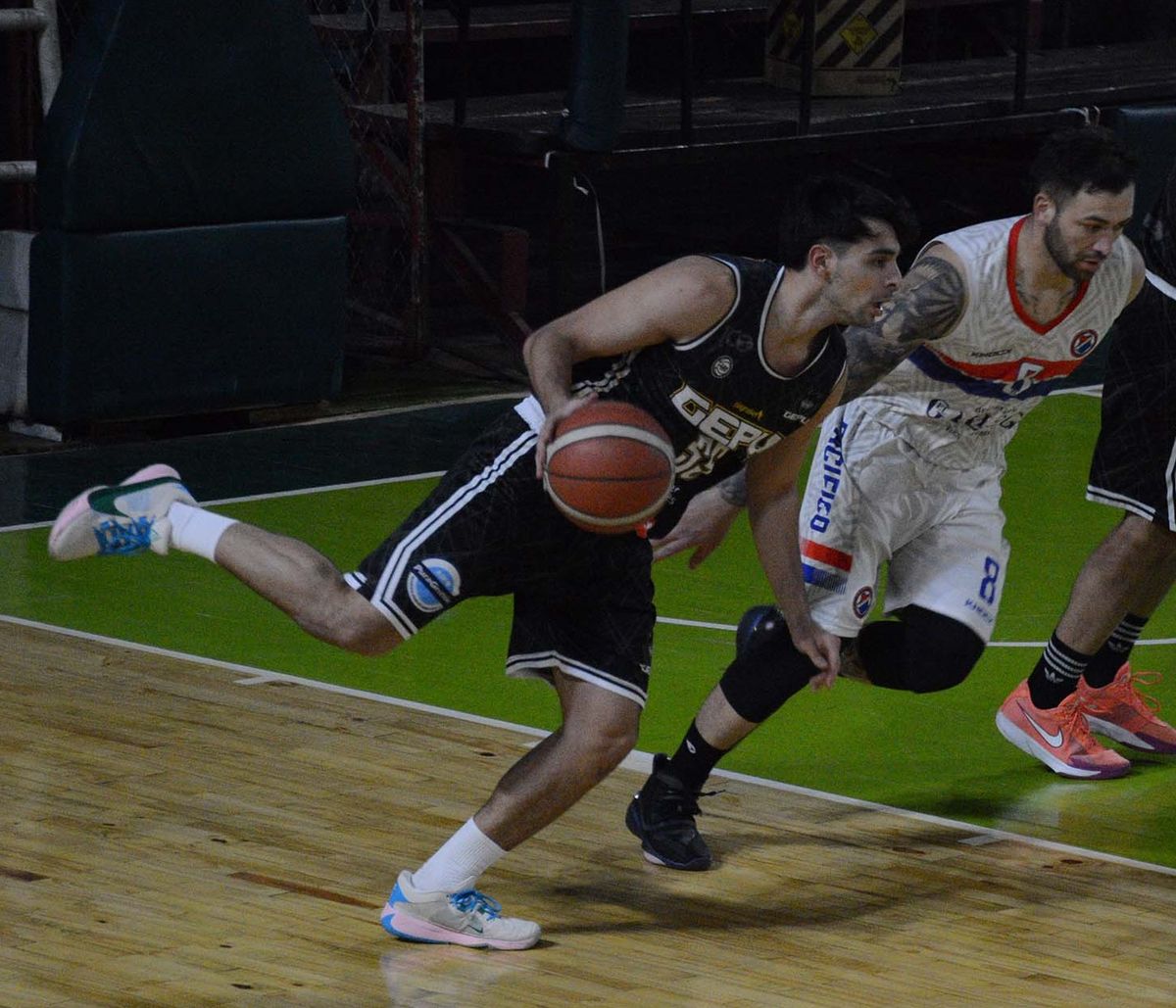 GEPU ganó y se prende en la Superliga.