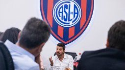 Tinelli se reunió con Pellegrino y los hinchas del Ciclón están expectantes