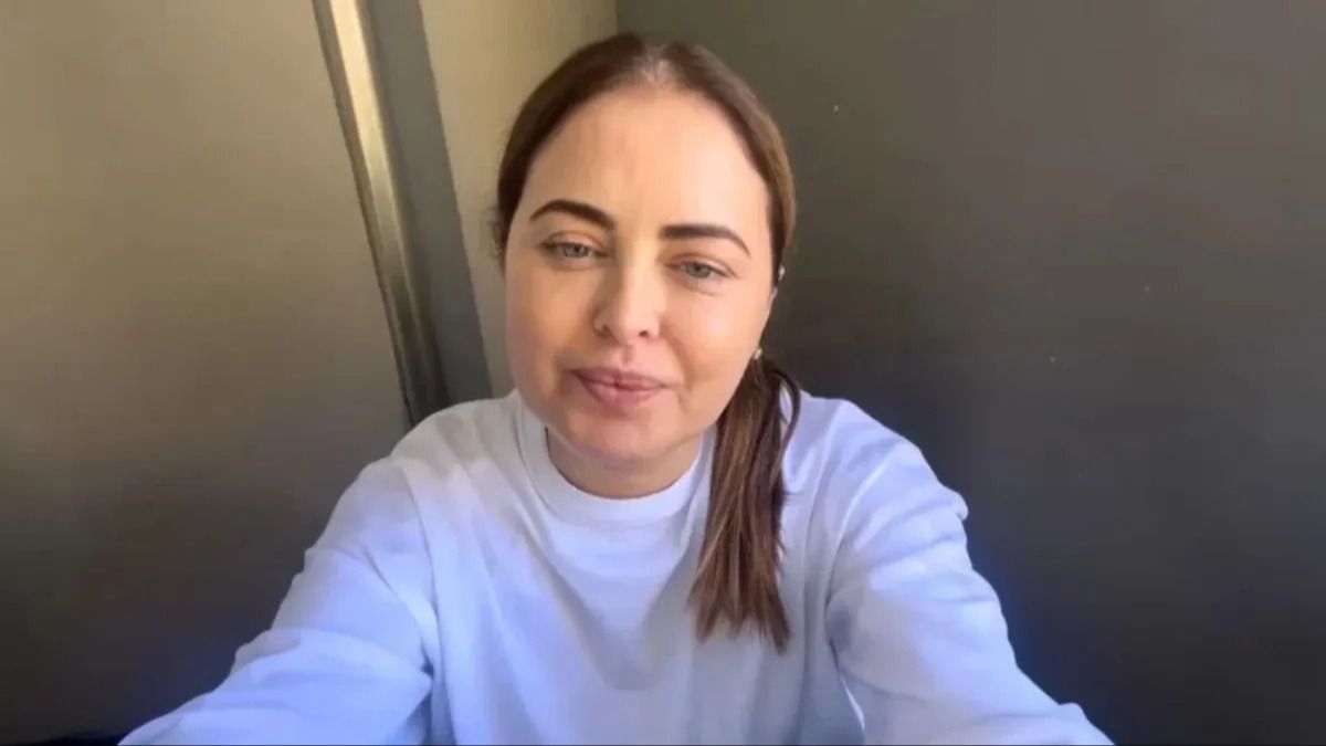 Lotocki escrachado. Silvina Luna: Aníbal Lotocki fue a un circo y lo escracharon.