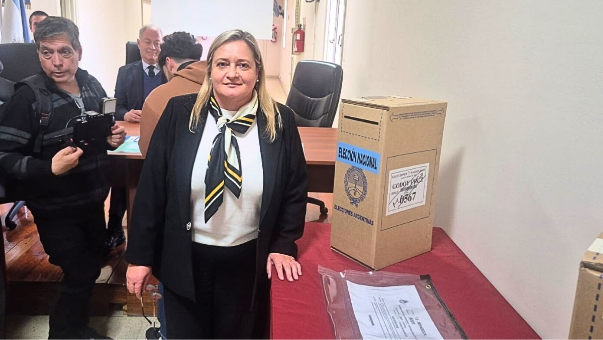 Susana Pravata, jueza federal en materia tributaria, a cargo de la competencia electoral del Juzgado Federal 1 hasta que haya juez titular en lugar de Walter Bento. Susana Pravata, jueza federal en materia tributaria, a cargo de la competencia electoral del Juzgado Federal 1 hasta que haya juez titular en lugar de Walter Bento.