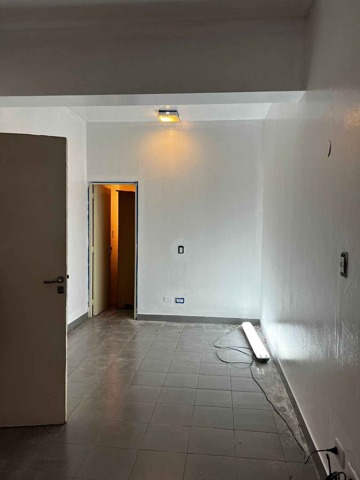 Espacios que estàn siendo pintados en el club y marcan el comienzo de la recuperación de las instalaciones.