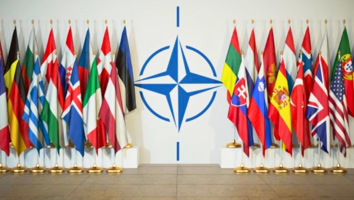 El tratado que estableció la OTAN (Tratado del Atlántico Norte) entró en vigor el 24 de agosto de 1949. Esta fecha marca el inicio de la vigencia de la Alianza, tras el depósito de los instrumentos de ratificación de todos los Estados firmantes originales El tratado que estableció la OTAN (Tratado del Atlántico Norte) entró en vigor el 24 de agosto de 1949. Esta fecha marca el inicio de la vigencia de la Alianza, tras el depósito de los instrumentos de ratificación de todos los Estados firmantes originales