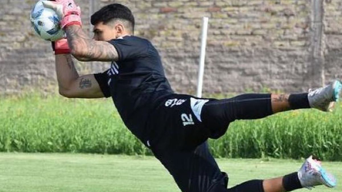 Petruchi tuvo un correcto desempeño en el partido ante Morón.&nbsp;