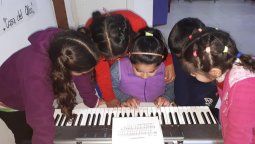 El maternal que contiene a los más necesitados mientras sus papás trabajan en la cosecha