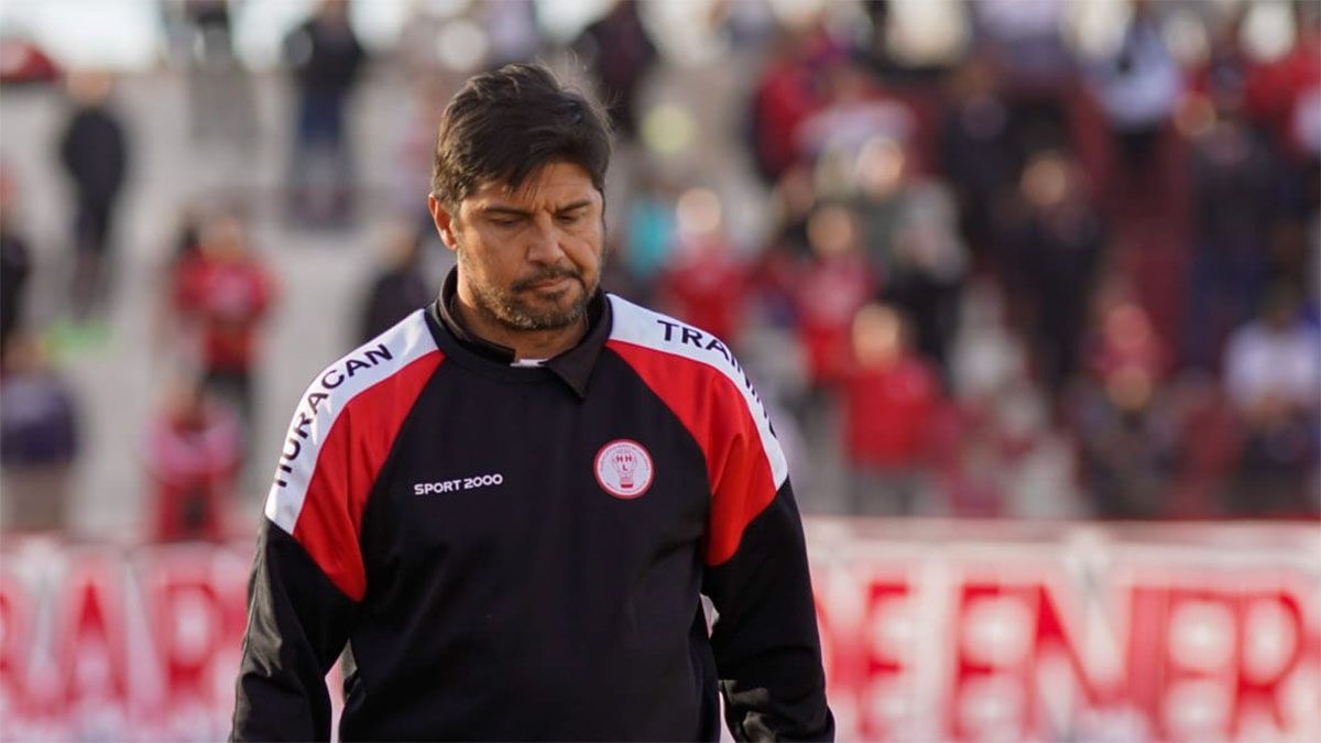 Al Cachorro Abaurre se le vence el contrato en el Globo. Al Cachorro Abaurre se le vence el contrato en el Globo.