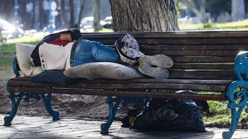 La pobreza bajó más de 3 puntos y se ubica en 28,2% de la población según el INDEC La pobreza bajó más de 3 puntos y se ubica en 28,2% de la población según el INDEC