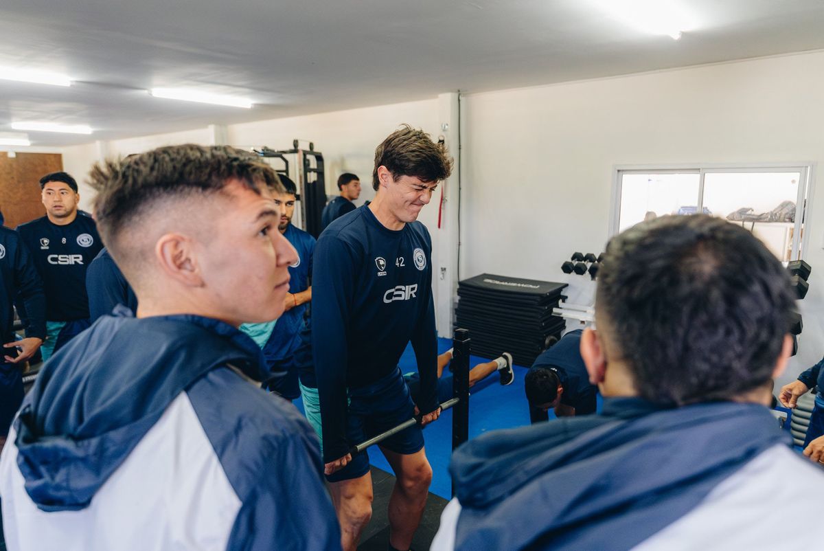 Independiente RIvadavia se prepara para jugar ante Godoy Cruz.