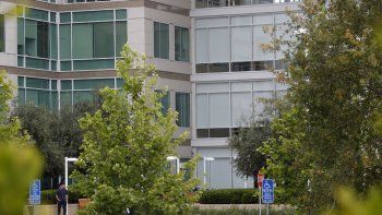 Encontraron muerto a un empleado de Apple en una oficina