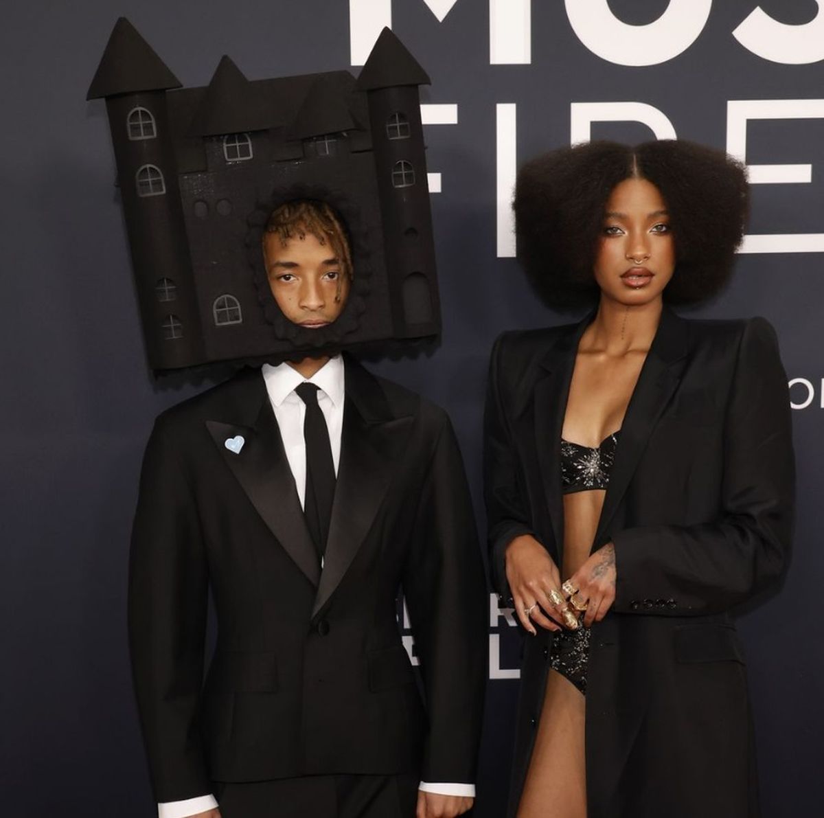 Jaden Smith decidió asistir a los Grammy 2025 con un castillo en la cabeza. Sobre gustos... Jaden Smith decidió asistir a los Grammy 2025 con un castillo en la cabeza. Sobre gustos...