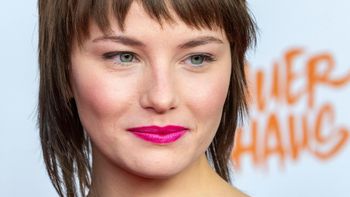 Netflix acaba de estrenar una serie de época de solo 6 capítulos y es lo más visto