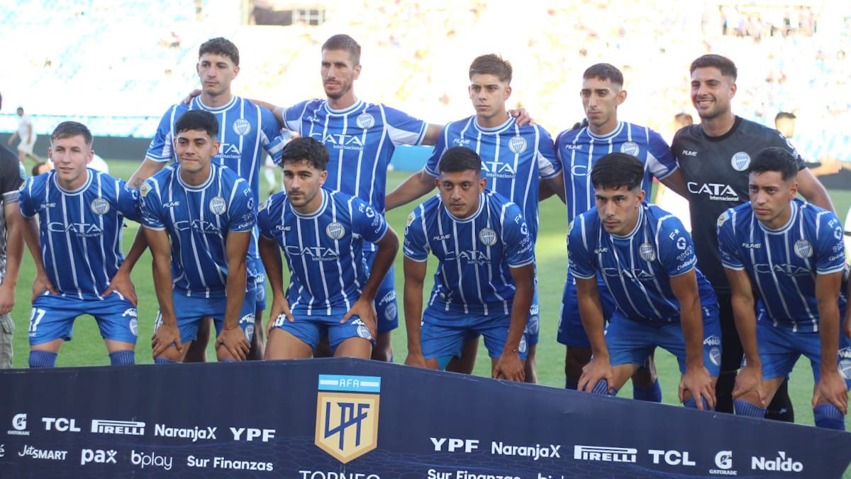 Godoy Cruz, con Ernesto Pedernera como DT interino, recibe al puntero Vélez