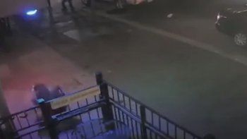 Impactante video del momento exacto en el que es abatido el asesino de Dayton