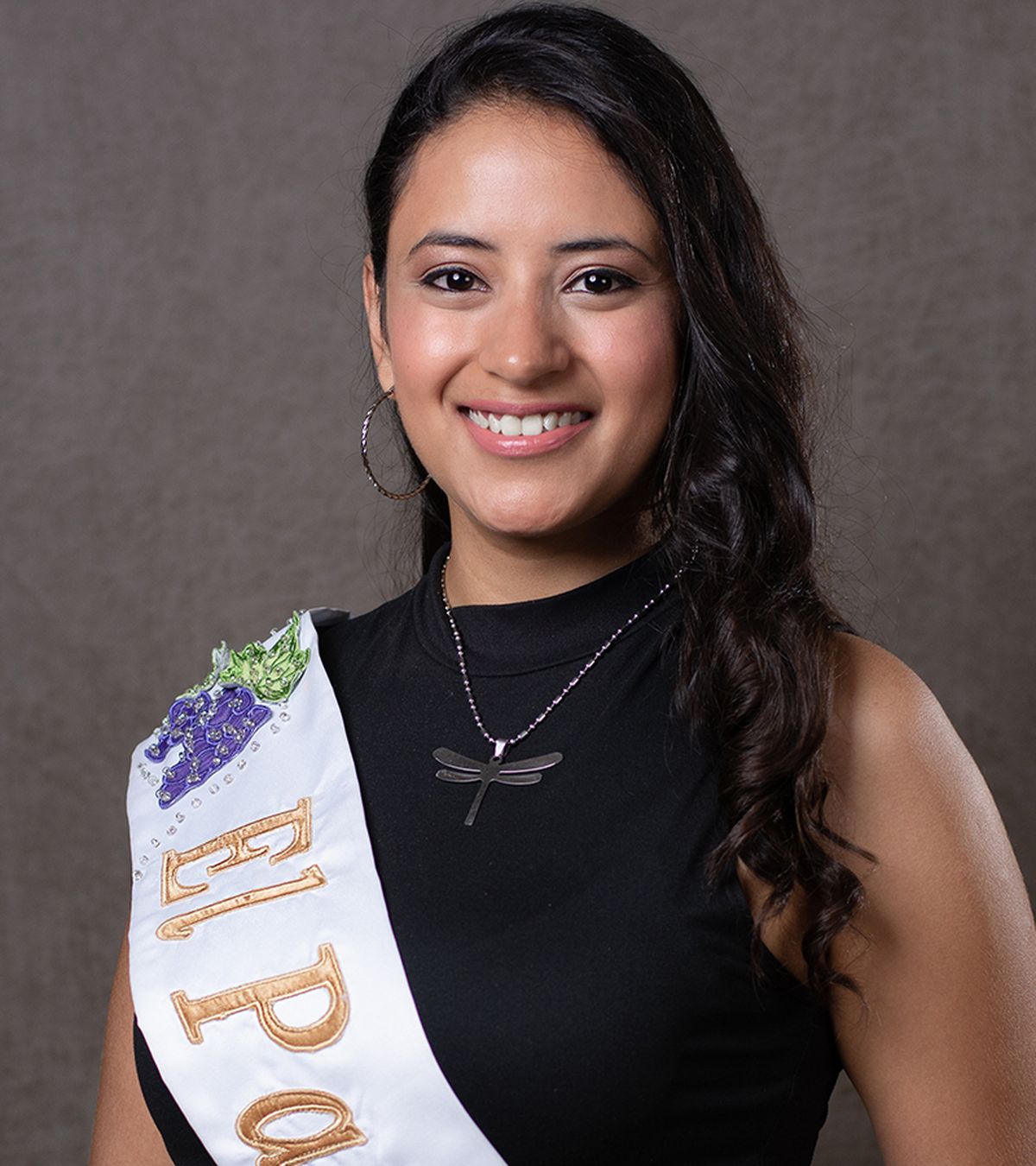 Karen Nahalí Guzmán representante de El Paramillo en la Vendimia 2023 de Lavalle.