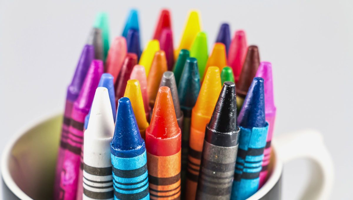 No tires los crayones que te quedaron chiquitos, viejos o sin uso. Con esta idea que te vamos a ense&ntilde;ar convi&eacute;rtelos en un tesoro invaluable para tu casa.