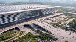 Construyen la estación de trenes más grande del mundo: una construcción que equivale a 170 canchas de fútbol Construyen la estación de trenes más grande del mundo: una construcción que equivale a 170 canchas de fútbol