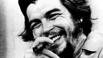 Qué buen perfume, Che