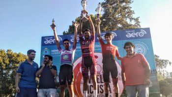 Iván Escudero ganó la cuarta etapa de la Vuelta de Mendoza que finalizó en La Paz