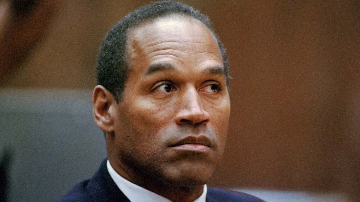 Murió O. J. Simpson, quien saltó a la fama en cine con su papel en La  pistola desnuda