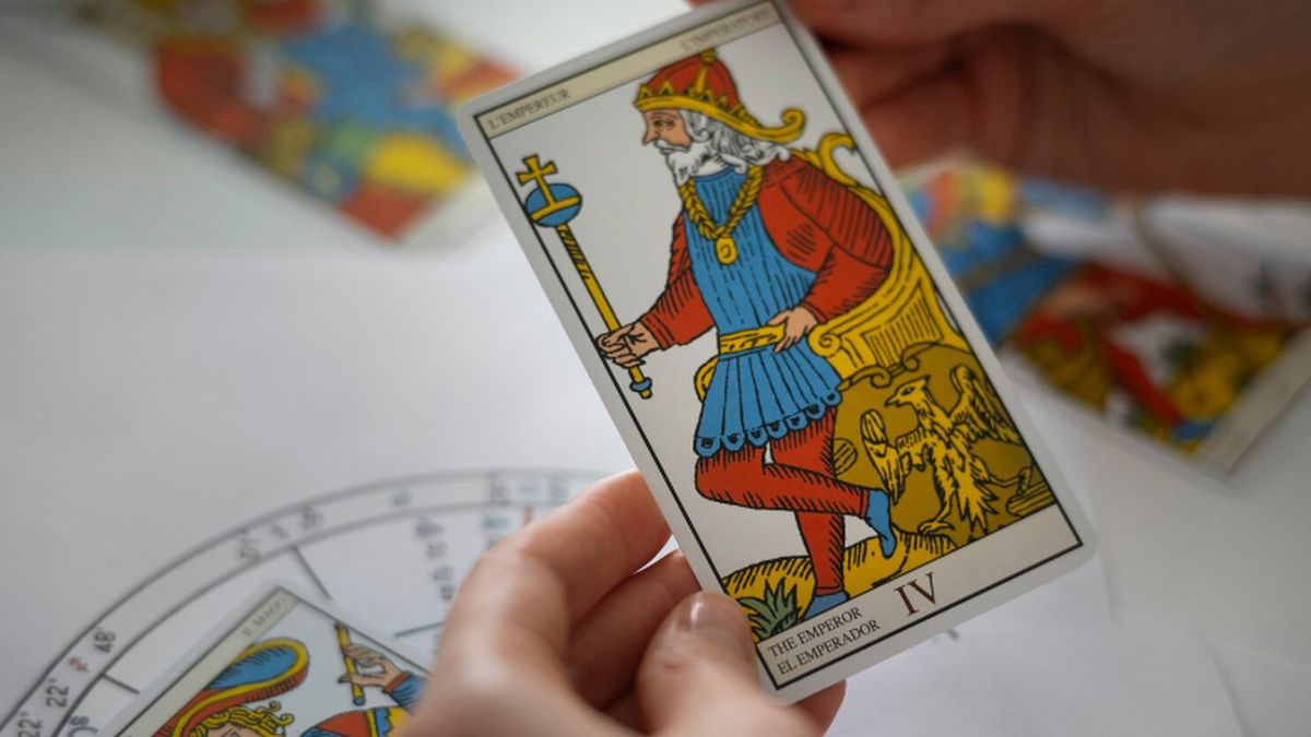 TAROT de 2025: descubre todas las predicciones en el trabajo, salud, dinero y amor