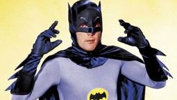 Hoy cumpliría años el gran Adam West.