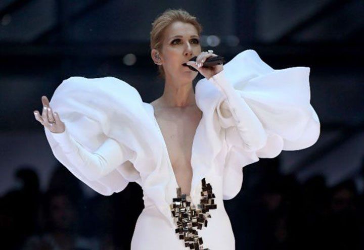 A Los A Os Celine Dion Se Desnud Por Primera Vez Para Una Revista