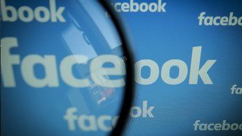 Facebook entregó datos de las amistades formadas en 2011 a la Universidad de Cambridge