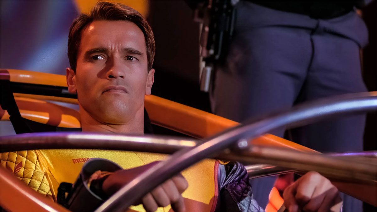 El actor Arnold-Schwarzenegger la rompe en esta película de acción y ciencia ficción. El actor Arnold-Schwarzenegger la rompe en esta película de acción y ciencia ficción.