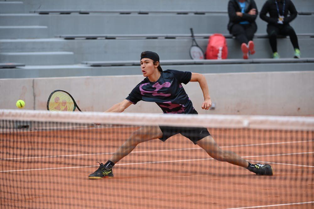 Alex Barrena está en cuartos en Roland Garros.