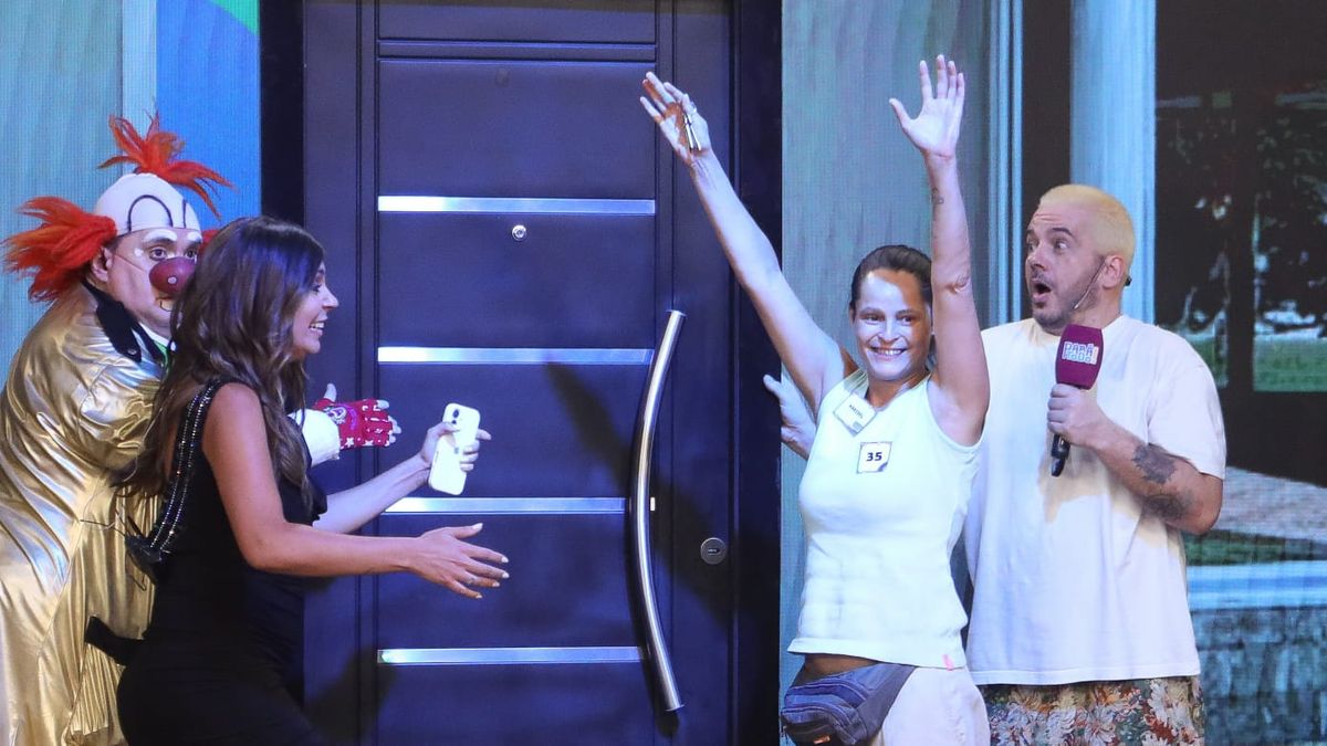 Maricel Galán en el momento en que supo que se había ganado una casa. Maricel Galán en el momento en que supo que se había ganado una casa.