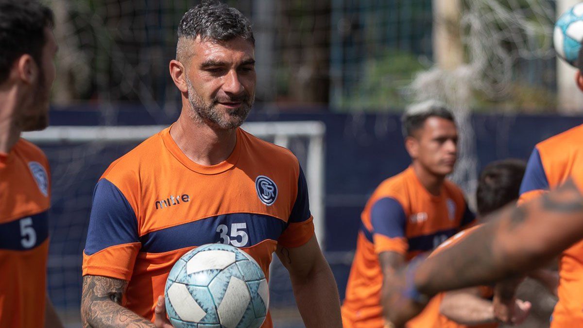 El defensor Paolo Impini será titular ante Villa Dalmine.