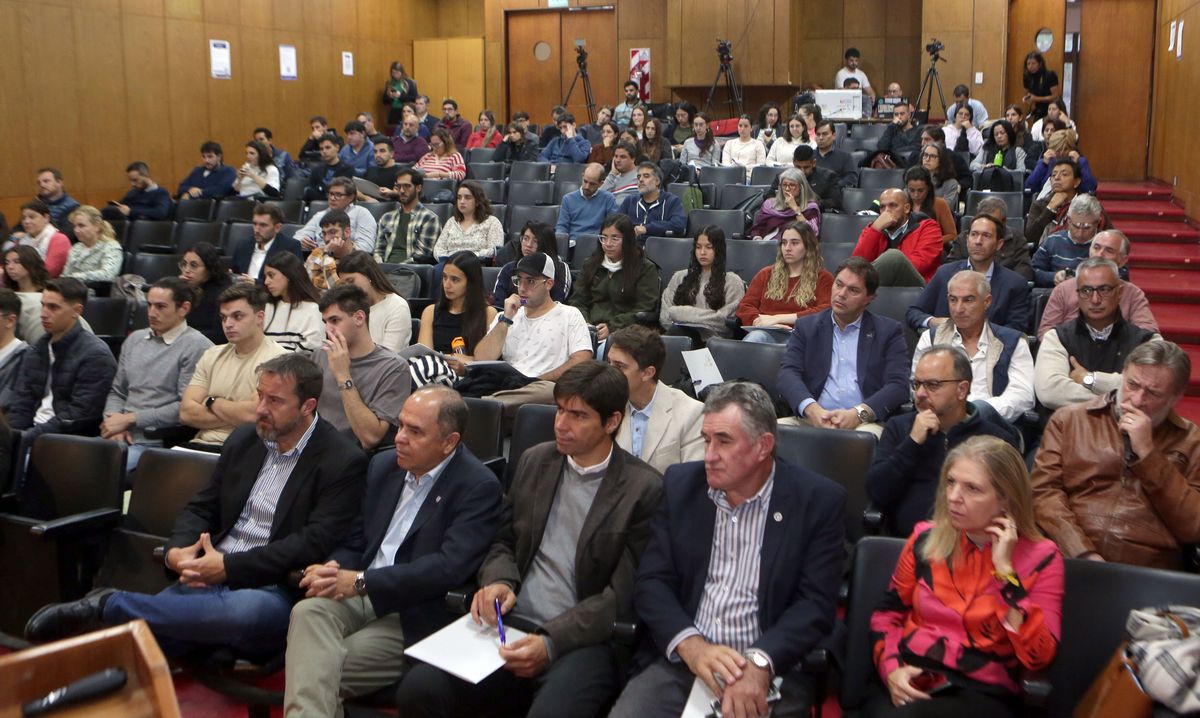 Se realizó en Mendoza el Seminario Regional del Nuevo Cuyo sobre bioeconomía. Se realizó en Mendoza el Seminario Regional del Nuevo Cuyo sobre bioeconomía.