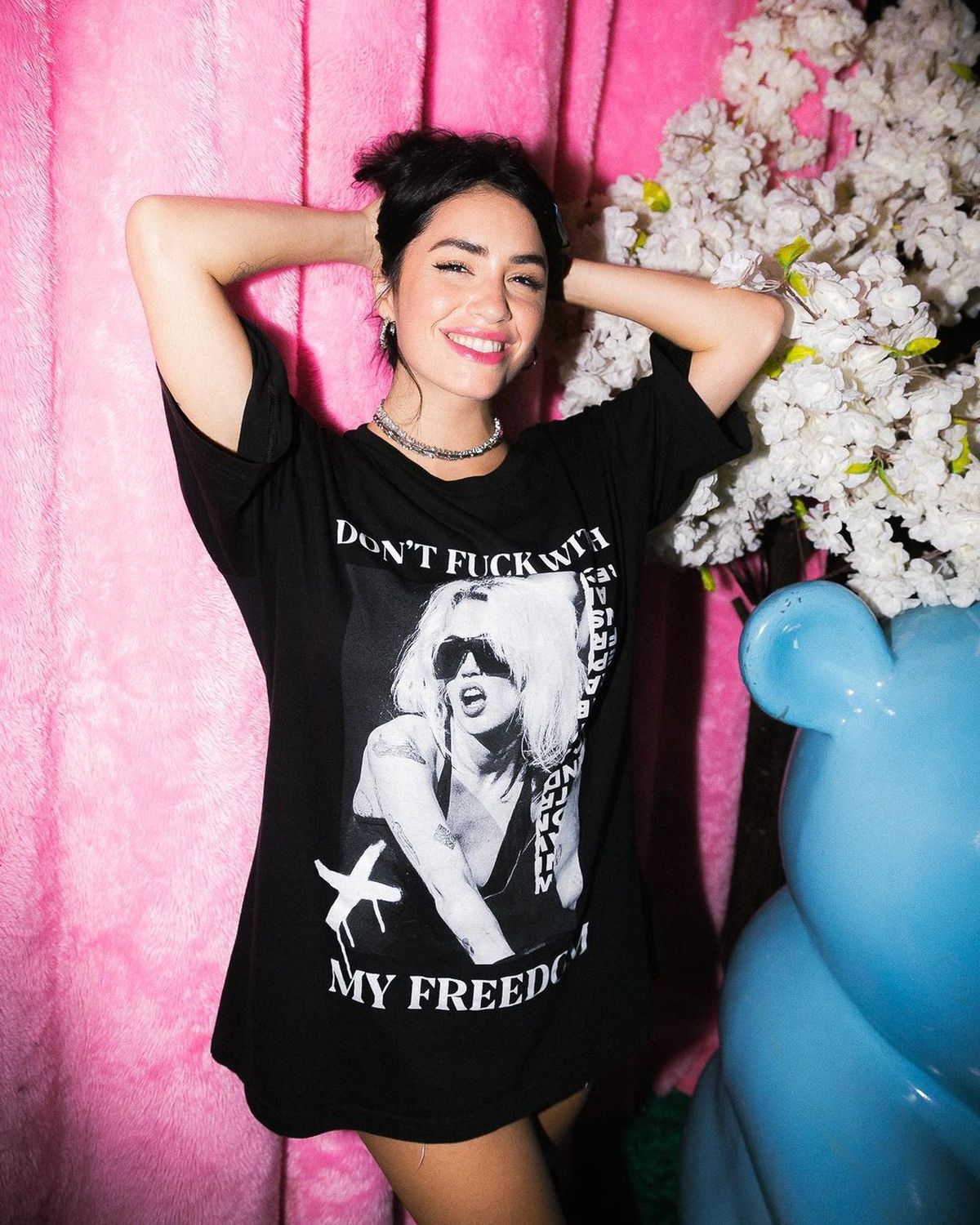 En remerita al ras y ultra mini, Lali Espósito y la China Suárez dinamitaron la BRESH.