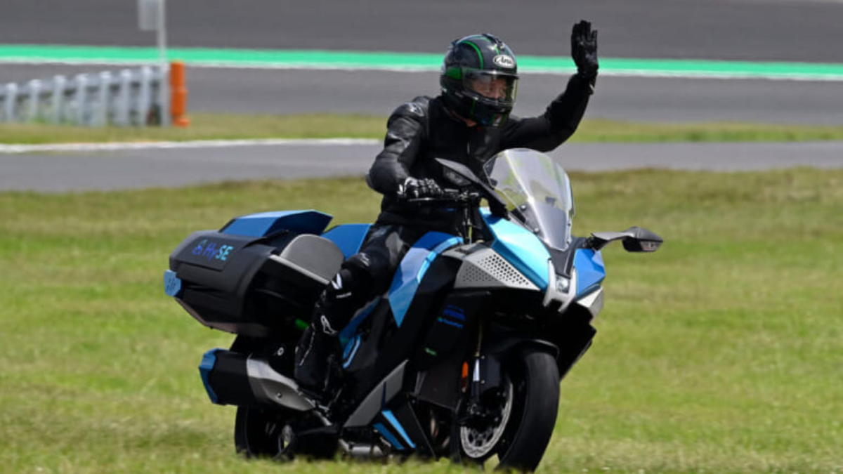 Esta motocicleta no negocia potencia ni agilidad.