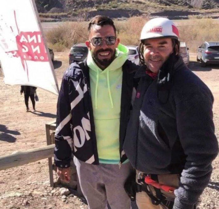 Qué hace Carlos Tevez en Mendoza