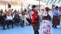 La Capital abrió un Club de Día para adultos mayores en el Gimnasio Municipal Nº 1