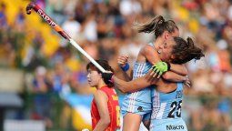 Las Leonas vencieron a China con un golazo de Piti DElía