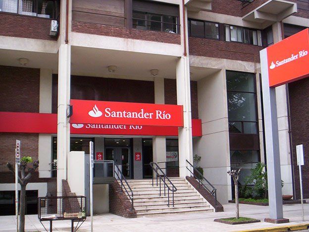 Multaron al banco Santander Río y a su directorio por 5 millones por presunto lavado de activos