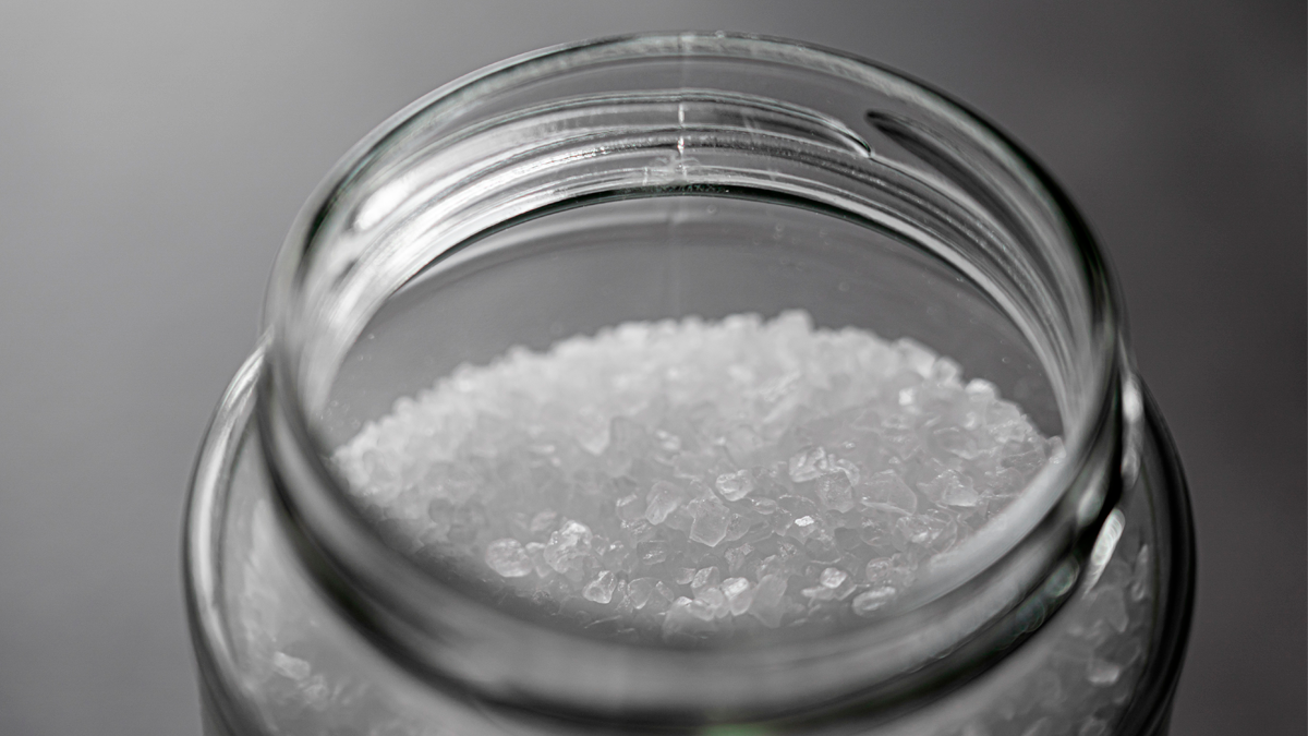 Trucos caseros. Es fundamental higienizar la zona perforada con jabón blanco.