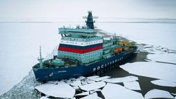 El barco reforzado más resiste del planeta Tierra: atraviesa metros de hielo sin esfuerzo El barco reforzado más resiste del planeta Tierra: atraviesa metros de hielo sin esfuerzo