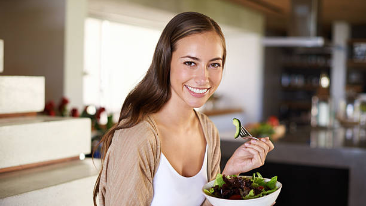 Esta hortaliza llena de vitaminas está contaminada con Salmonella, según la FDA.