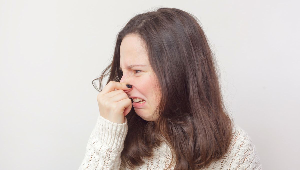 No olvides lavar tus pies a diario y ventilar el calzado No olvides lavar tus pies a diario y ventilar el calzado