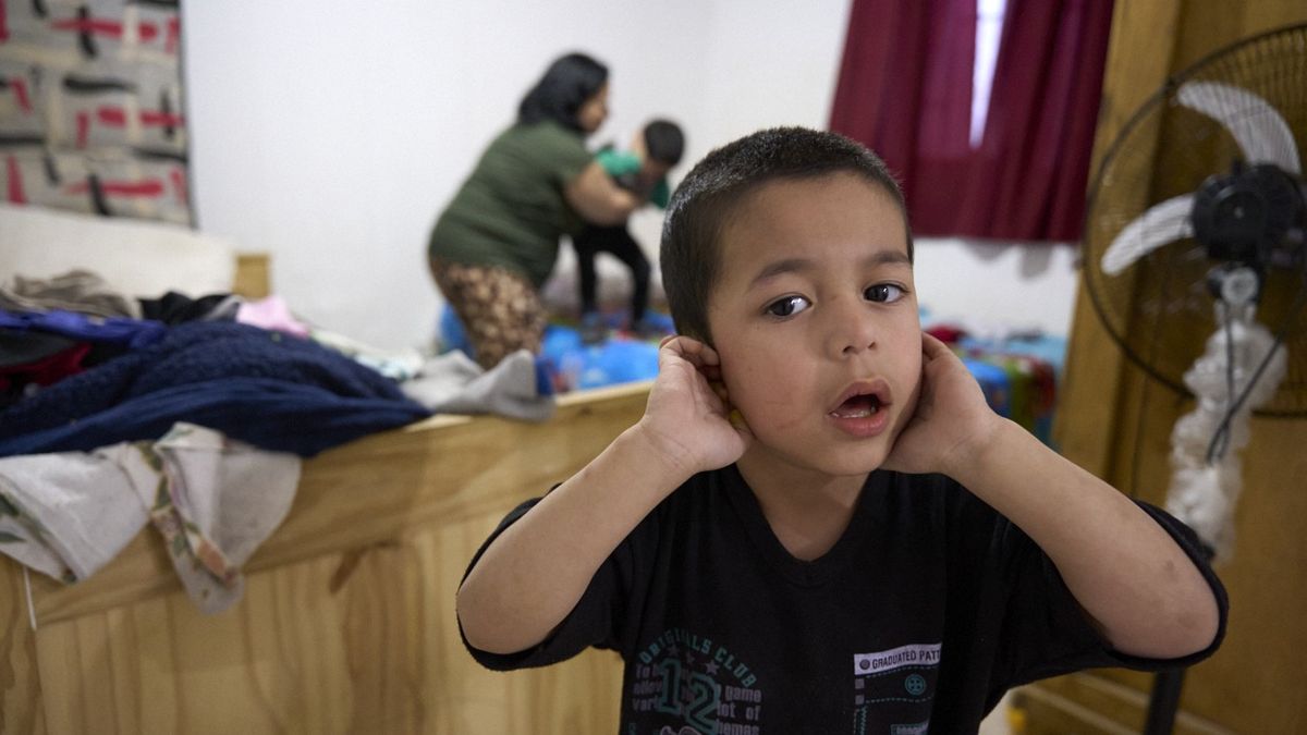 La realidad de todos los días y un diagnóstico difícil de sobrellevar para los gemelos, que tienen autismo. La realidad de todos los días y un diagnóstico difícil de sobrellevar para los gemelos, que tienen autismo.