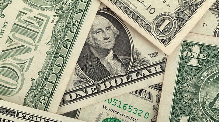 El dólar arranco el mes en baja y la bolsa operó en alza