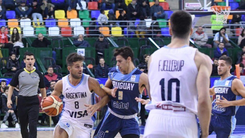 En la previa de su estreno en los Panamericanos, Argentina le ganó a Uruguay