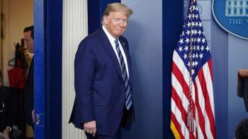 Coronavirus: Donald Trump amenaza con cerrarle el país a los inmigrantes por 60 días